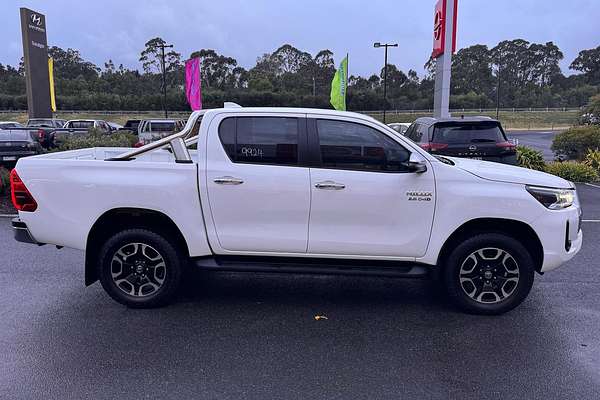 2022 Toyota Hilux SR5 GUN126R 4X4