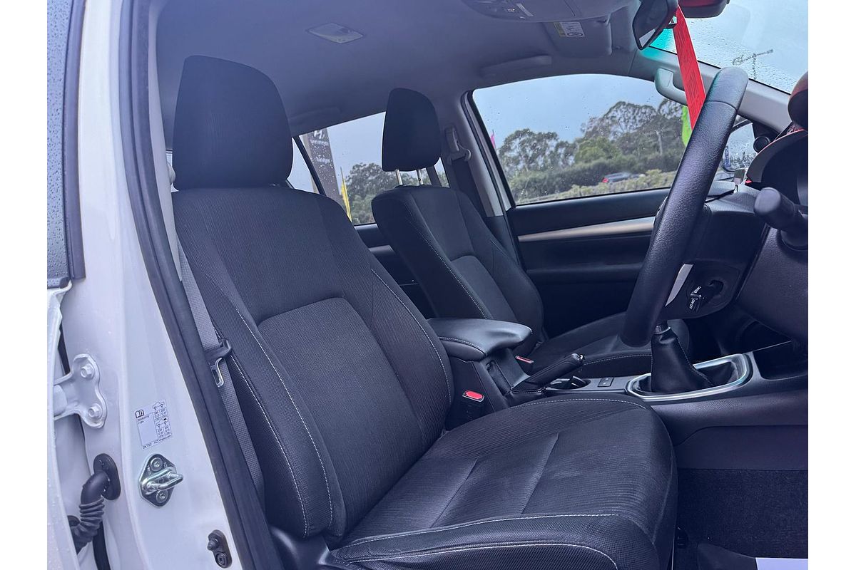 2022 Toyota Hilux SR5 GUN126R 4X4