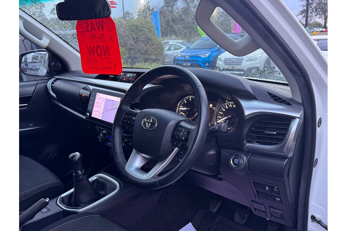 2022 Toyota Hilux SR5 GUN126R 4X4