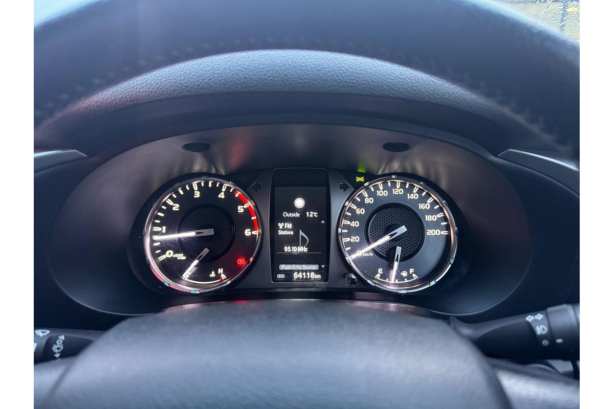 2022 Toyota Hilux SR5 GUN126R 4X4