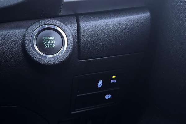 2022 Toyota Hilux SR5 GUN126R 4X4
