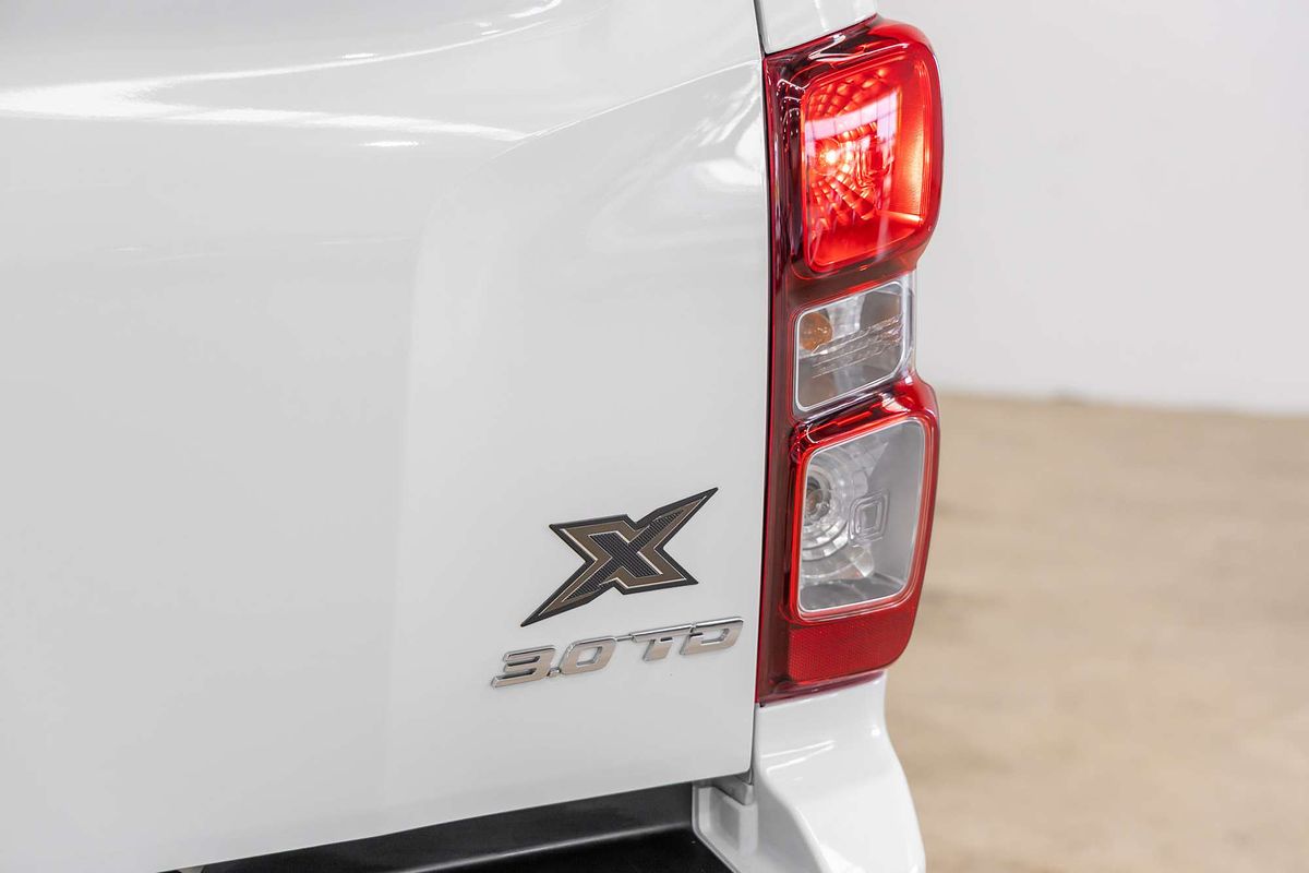 2023 Isuzu D-MAX X-RIDER 4X4