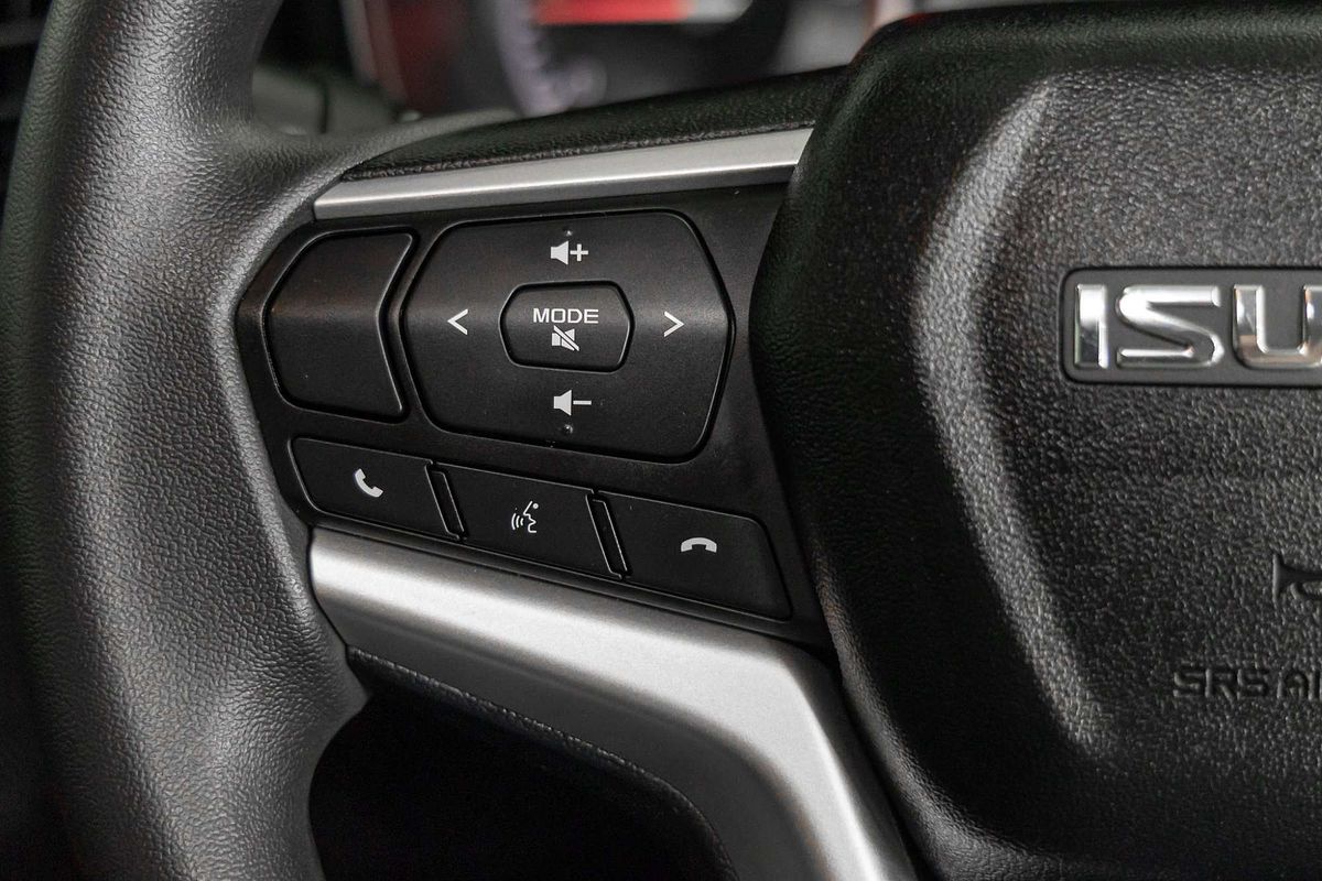 2023 Isuzu D-MAX X-RIDER 4X4