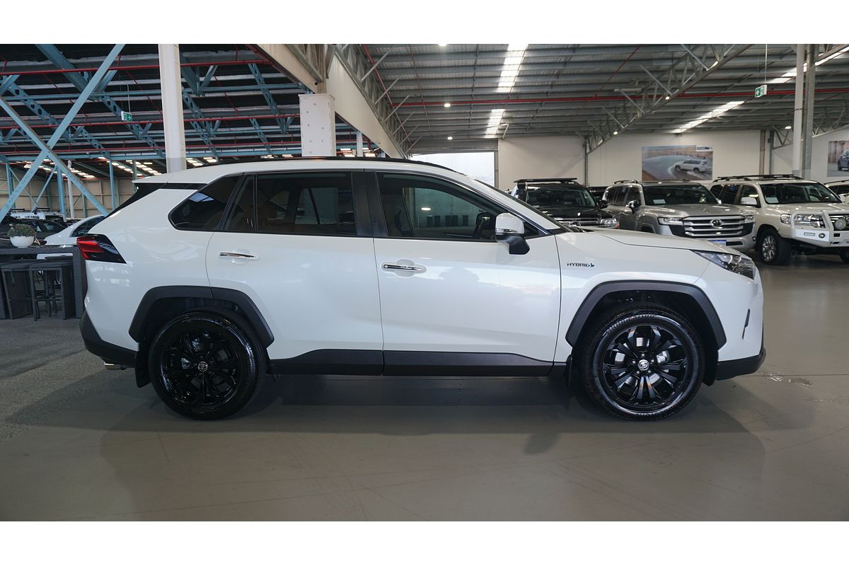 2022 Toyota RAV4 Cruiser AXAH54R