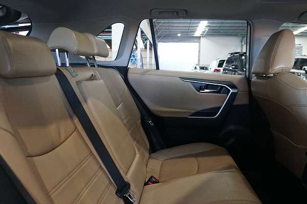 2022 Toyota RAV4 Cruiser AXAH54R
