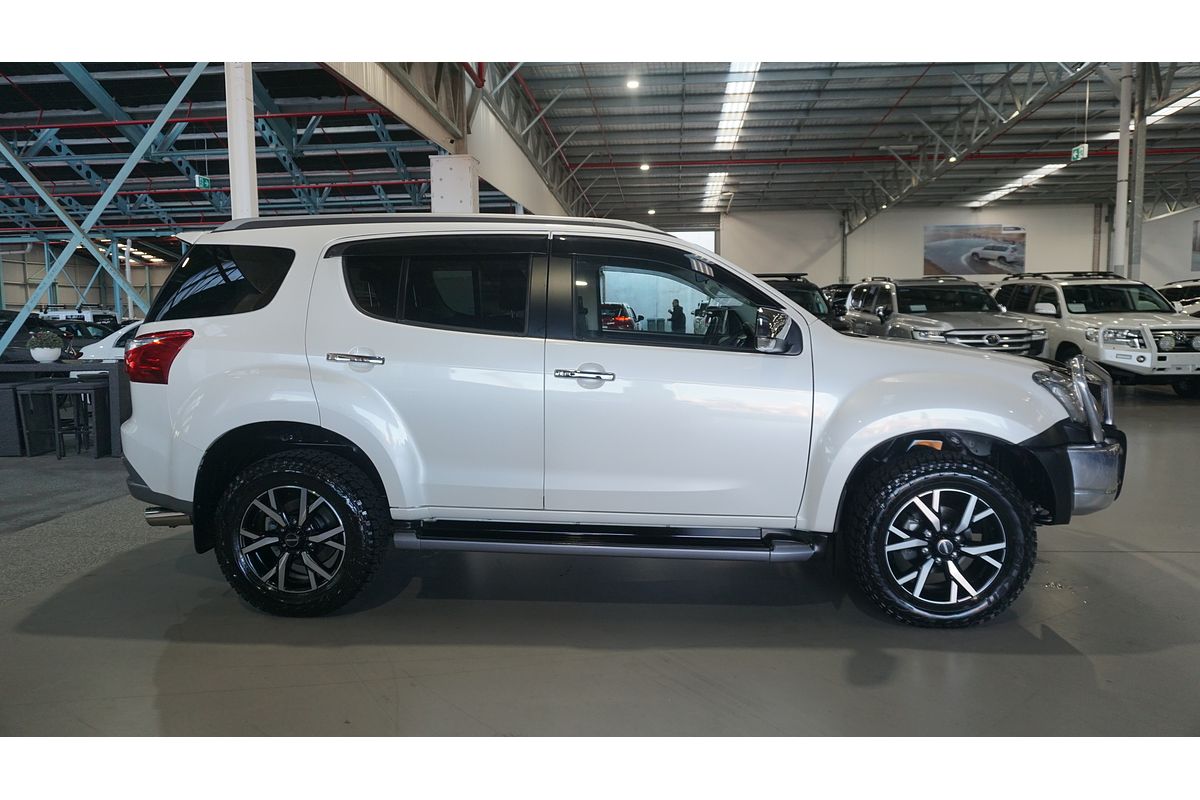 2019 Isuzu MU-X LS-T