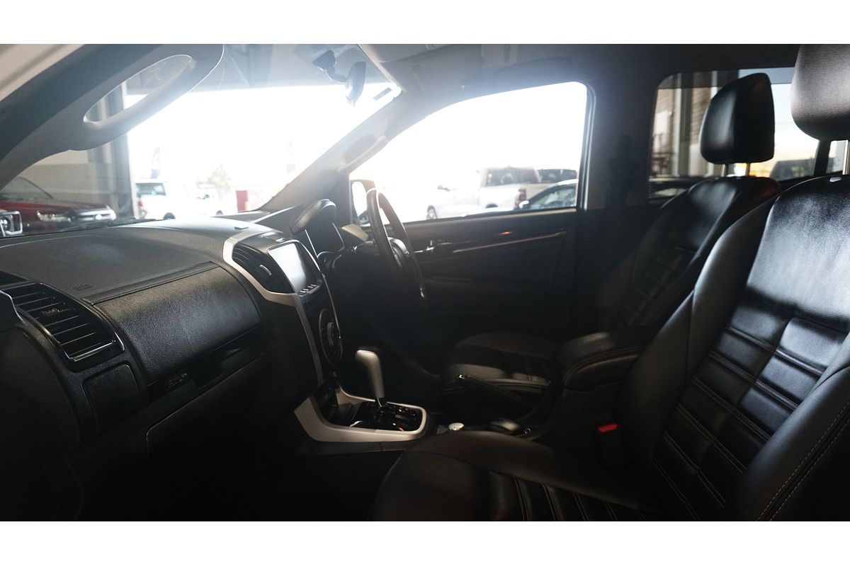 2019 Isuzu MU-X LS-T