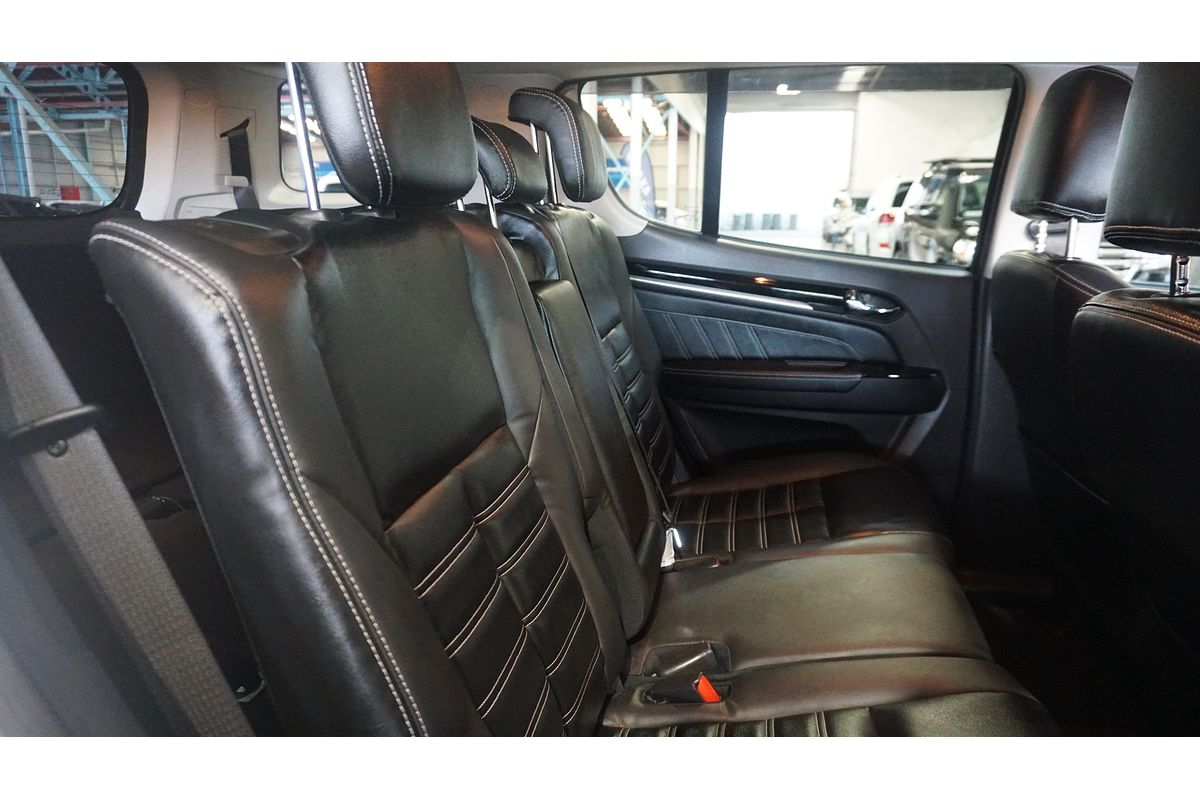 2019 Isuzu MU-X LS-T