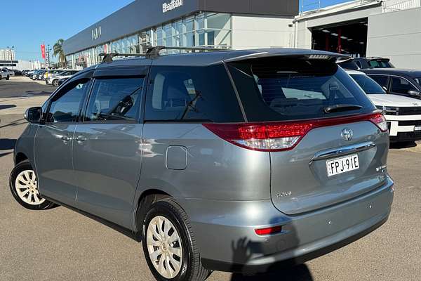 2011 Toyota Tarago GLi ACR50R