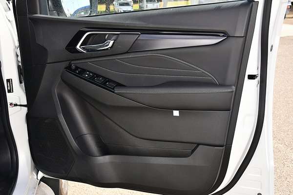 2025 Isuzu MU-X LS-T