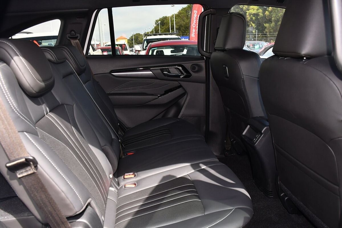 2025 Isuzu MU-X LS-T