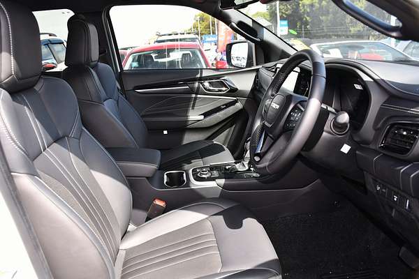 2025 Isuzu MU-X LS-T