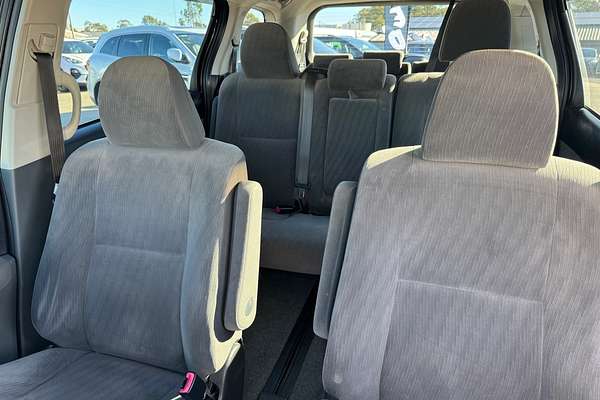 2011 Toyota Tarago GLi ACR50R