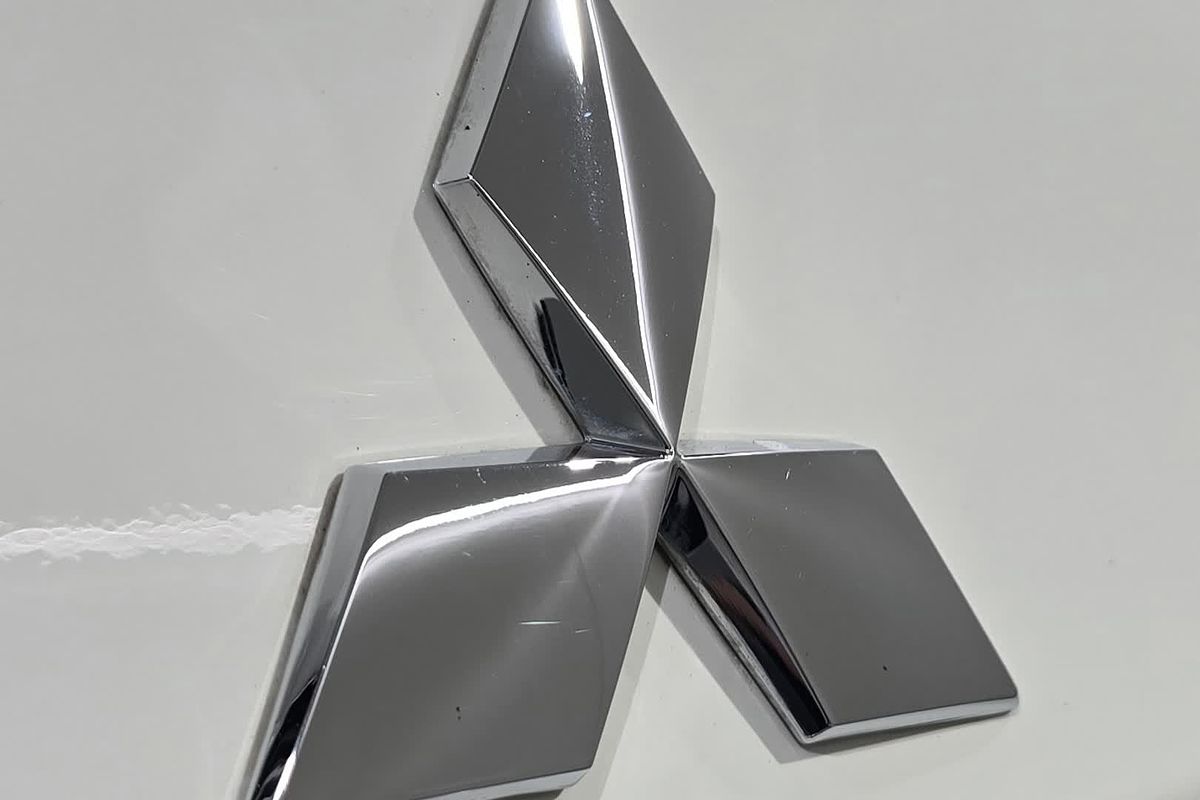 2023 Mitsubishi Pajero Sport GLX QF