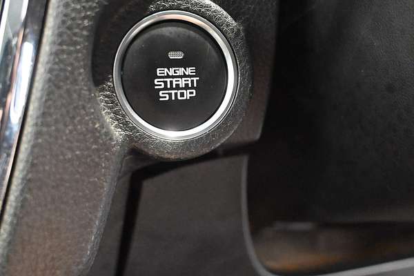 2022 Isuzu MU-X LS-T