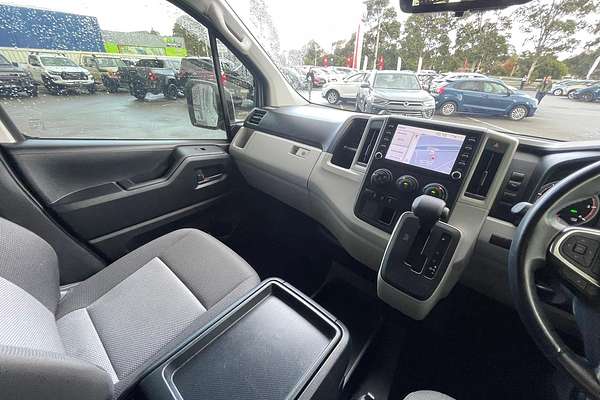 2022 Toyota Hiace GDH300R LWB