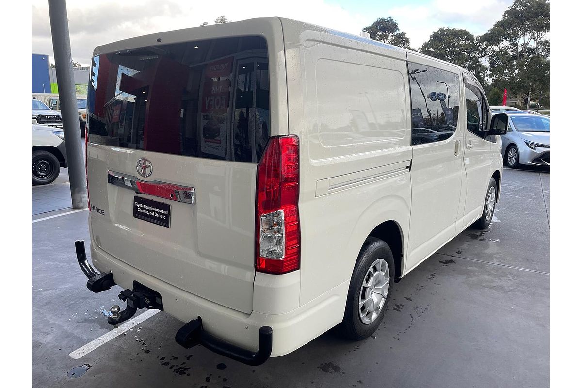 2022 Toyota Hiace GDH300R LWB