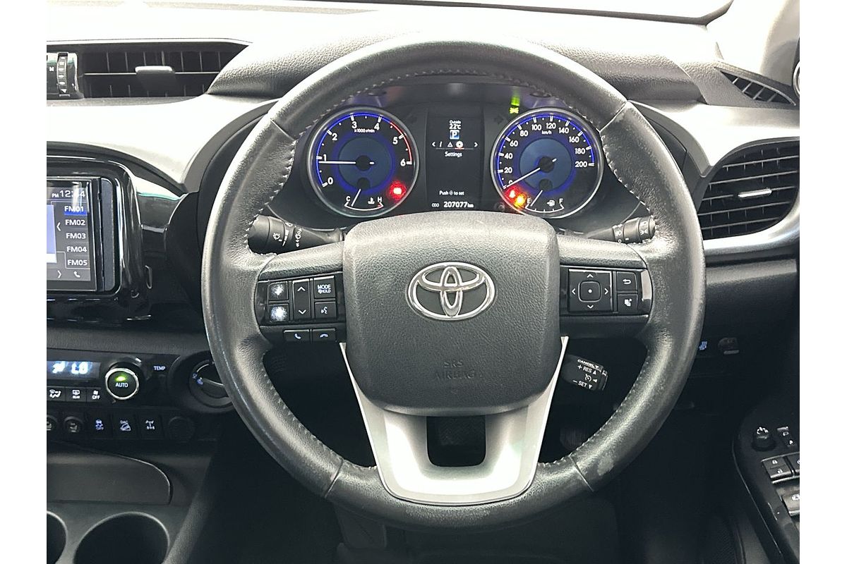 2017 Toyota Hilux SR5 GUN126R 4X4