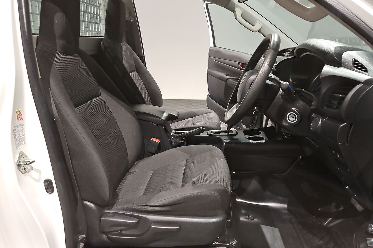 2019 Toyota Hilux SR GUN126R 4X4
