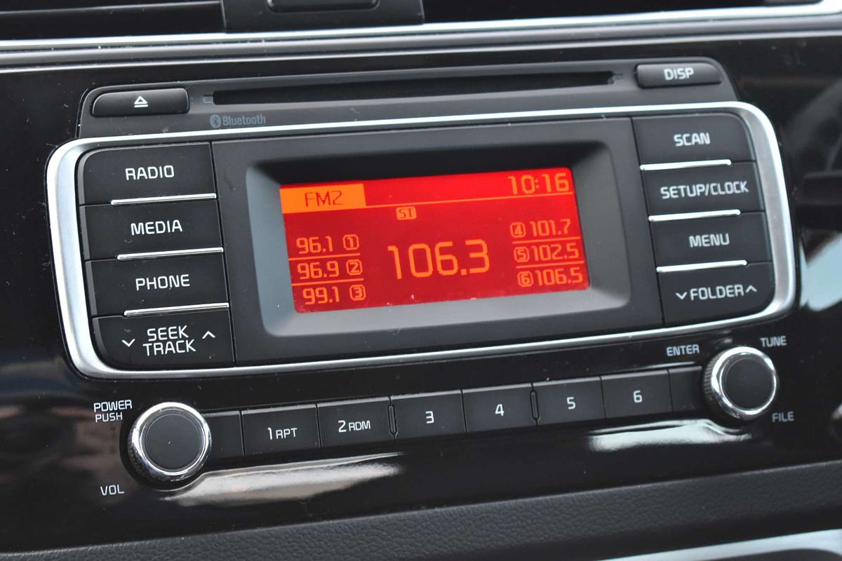 2015 Kia Rio S UB