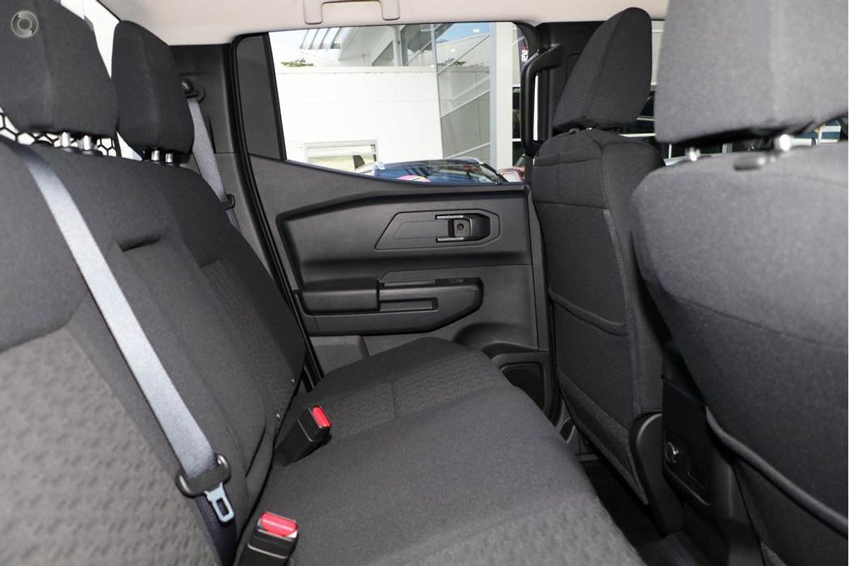 2025 Mitsubishi Triton GLX MV 4X4