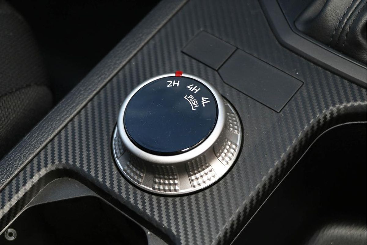 2025 Mitsubishi Triton GLX MV 4X4