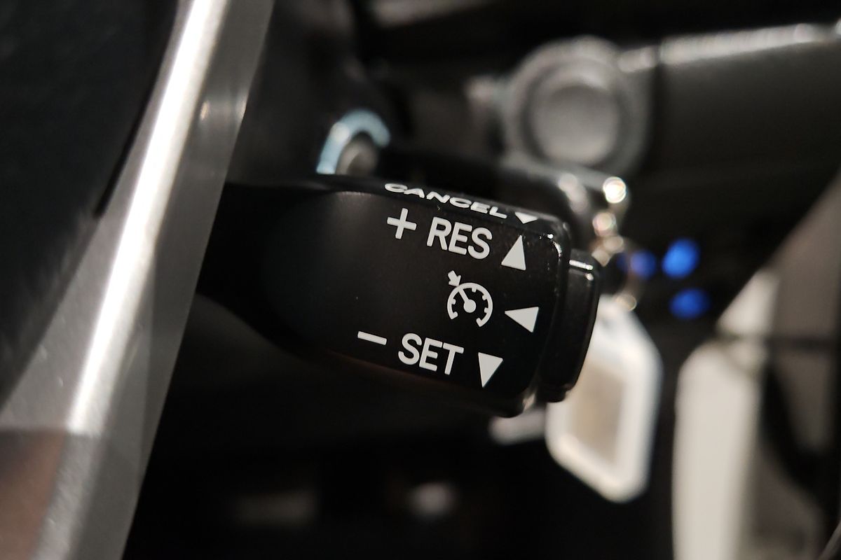 2019 Toyota Hilux SR GUN126R 4X4