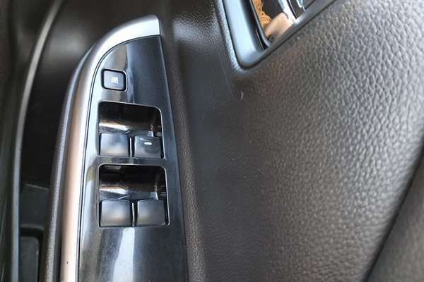 2021 Mitsubishi Triton GSR MR 4X4