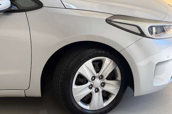 2016 Kia Cerato S YD