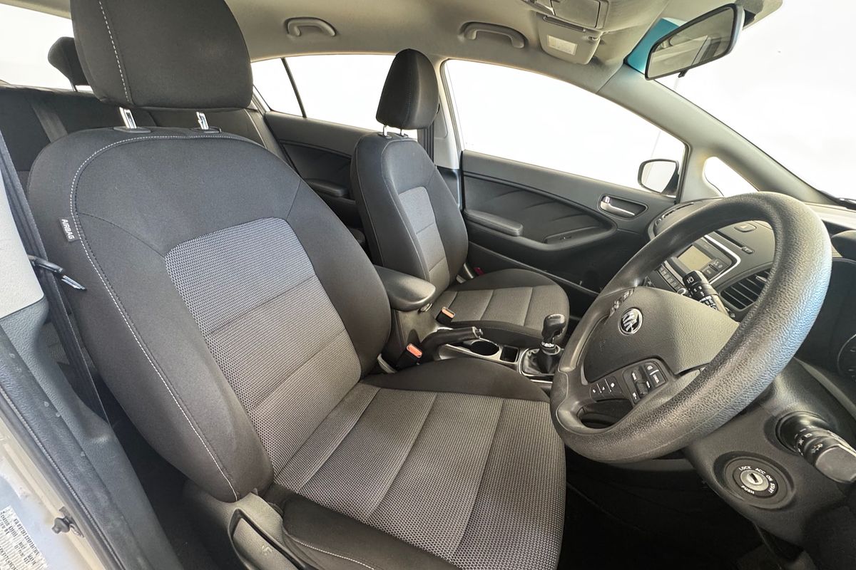 2016 Kia Cerato S YD