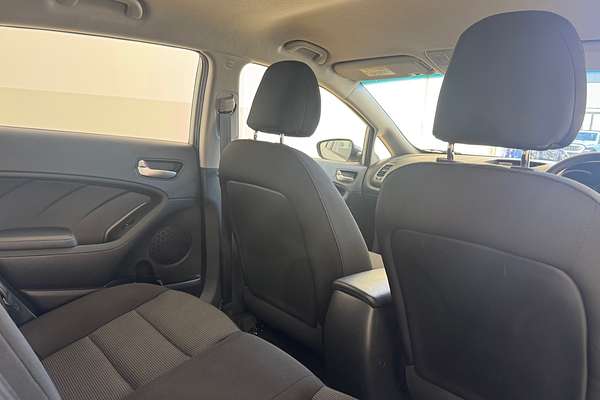 2016 Kia Cerato S YD