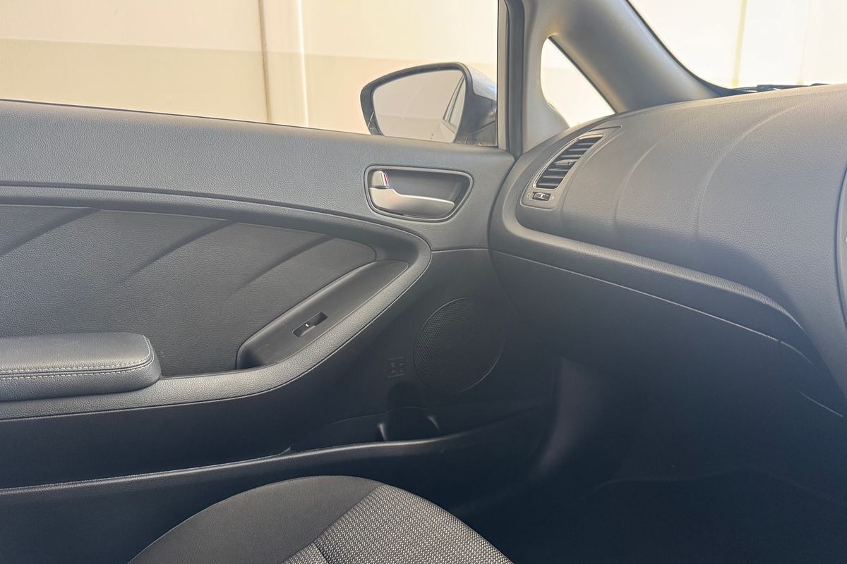 2016 Kia Cerato S YD