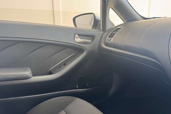 2016 Kia Cerato S YD
