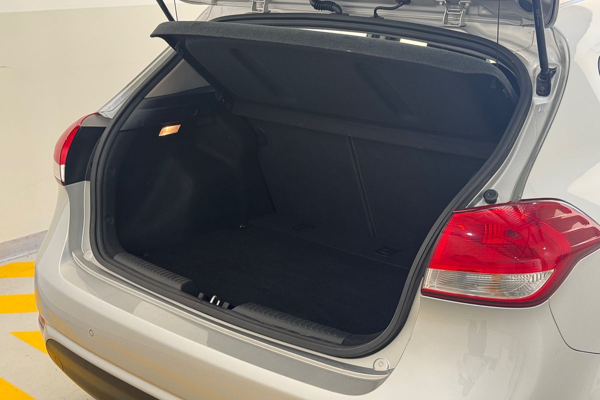 2016 Kia Cerato S YD