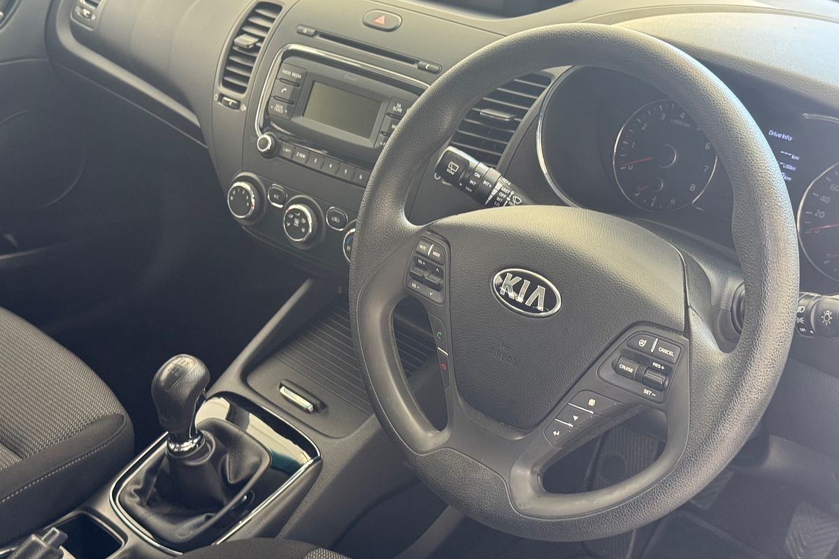 2016 Kia Cerato S YD