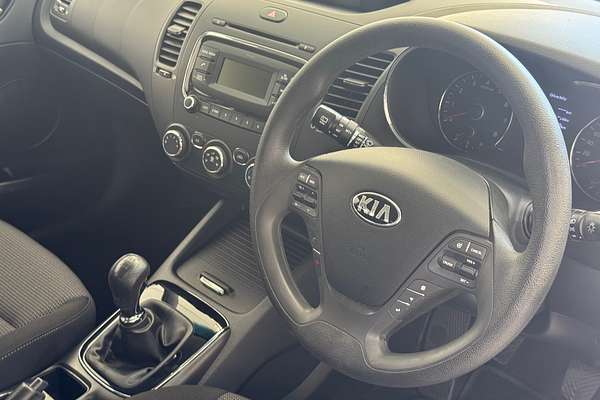 2016 Kia Cerato S YD