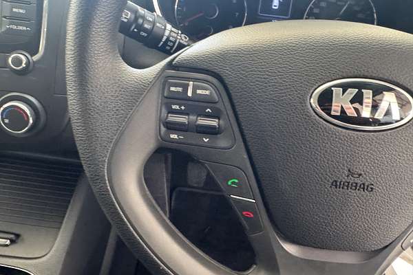 2016 Kia Cerato S YD