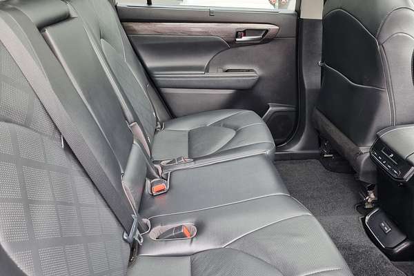 2021 Toyota Kluger Grande AXUH78R