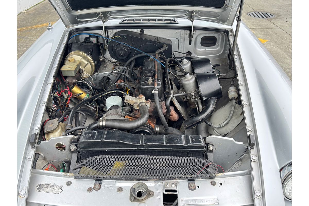 1978 MG B GT