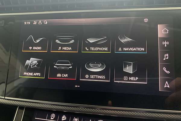 2019 Audi Q8 55 TFSI F1