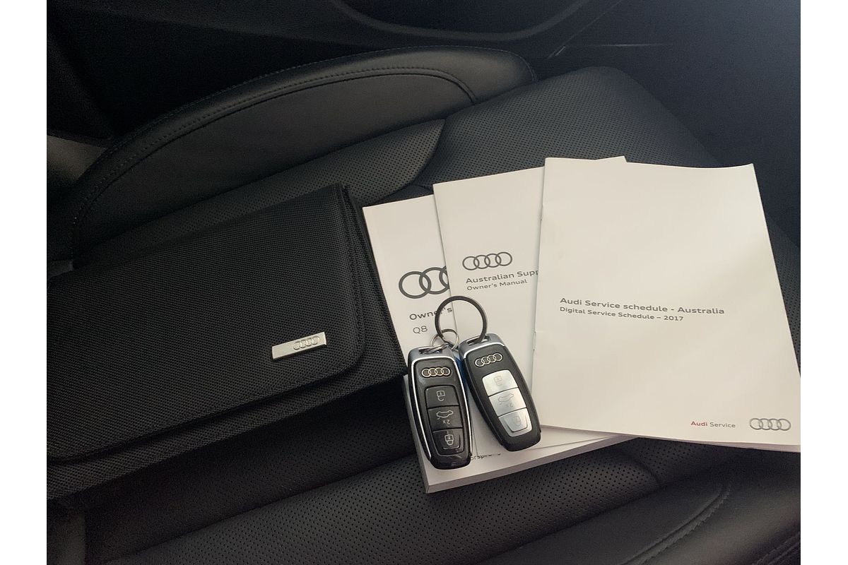 2019 Audi Q8 55 TFSI F1