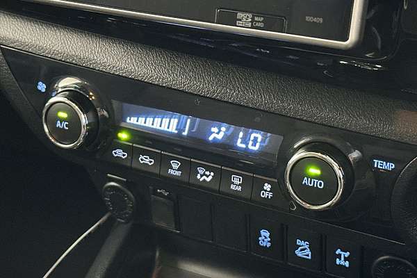 2017 Toyota Hilux SR5 GUN126R 4X4
