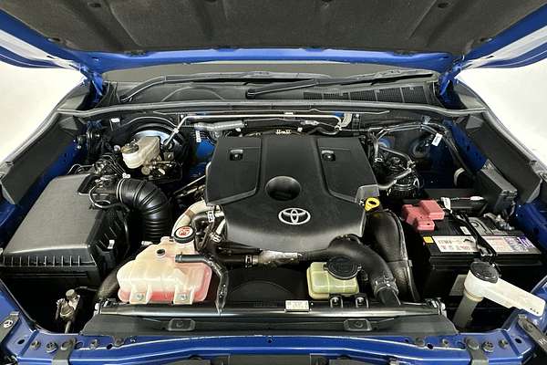 2017 Toyota Hilux SR5 GUN126R 4X4