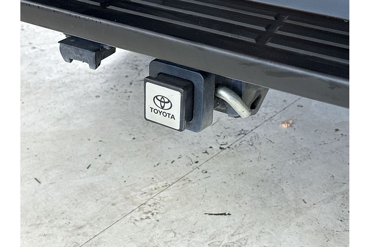 2017 Toyota Hilux SR5 GUN126R 4X4
