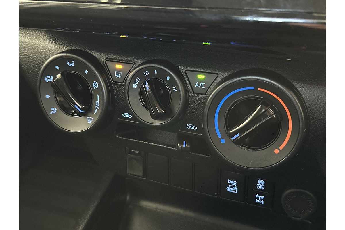 2022 Toyota Hilux SR GUN126R