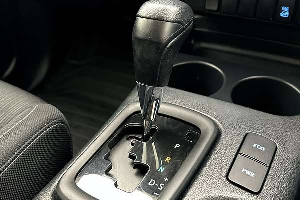 2022 Toyota Hilux SR GUN126R