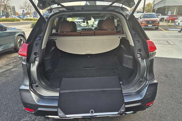 2017 Nissan X-TRAIL Ti T32