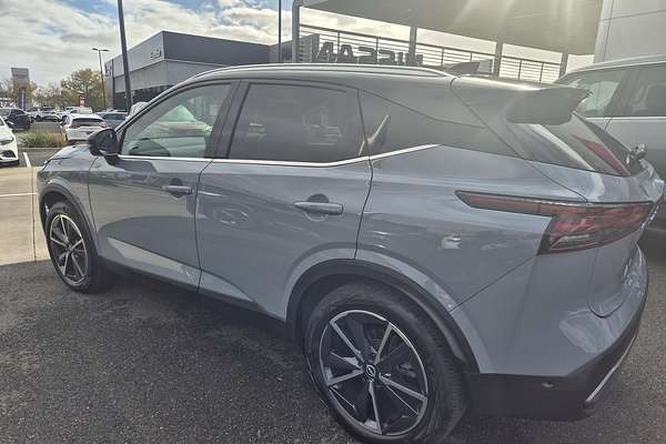2024 Nissan QASHQAI Ti J12