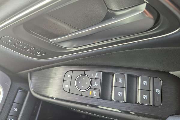 2024 Nissan QASHQAI Ti J12