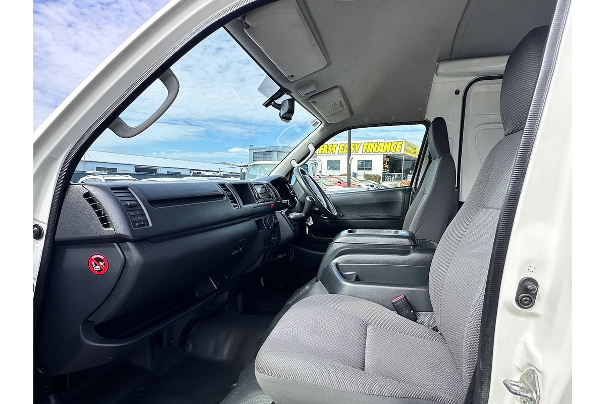 2014 Toyota HIACE  TRH221R